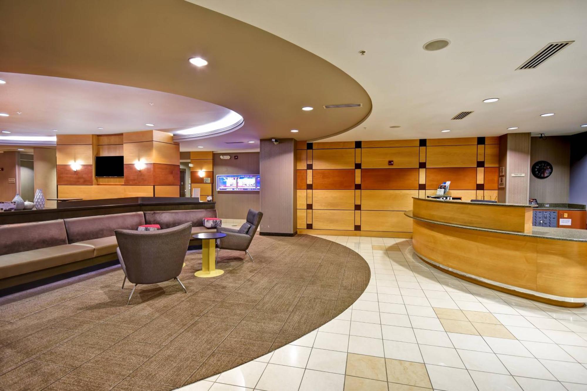 Springhill Suites Louisville Airport Exteriör bild