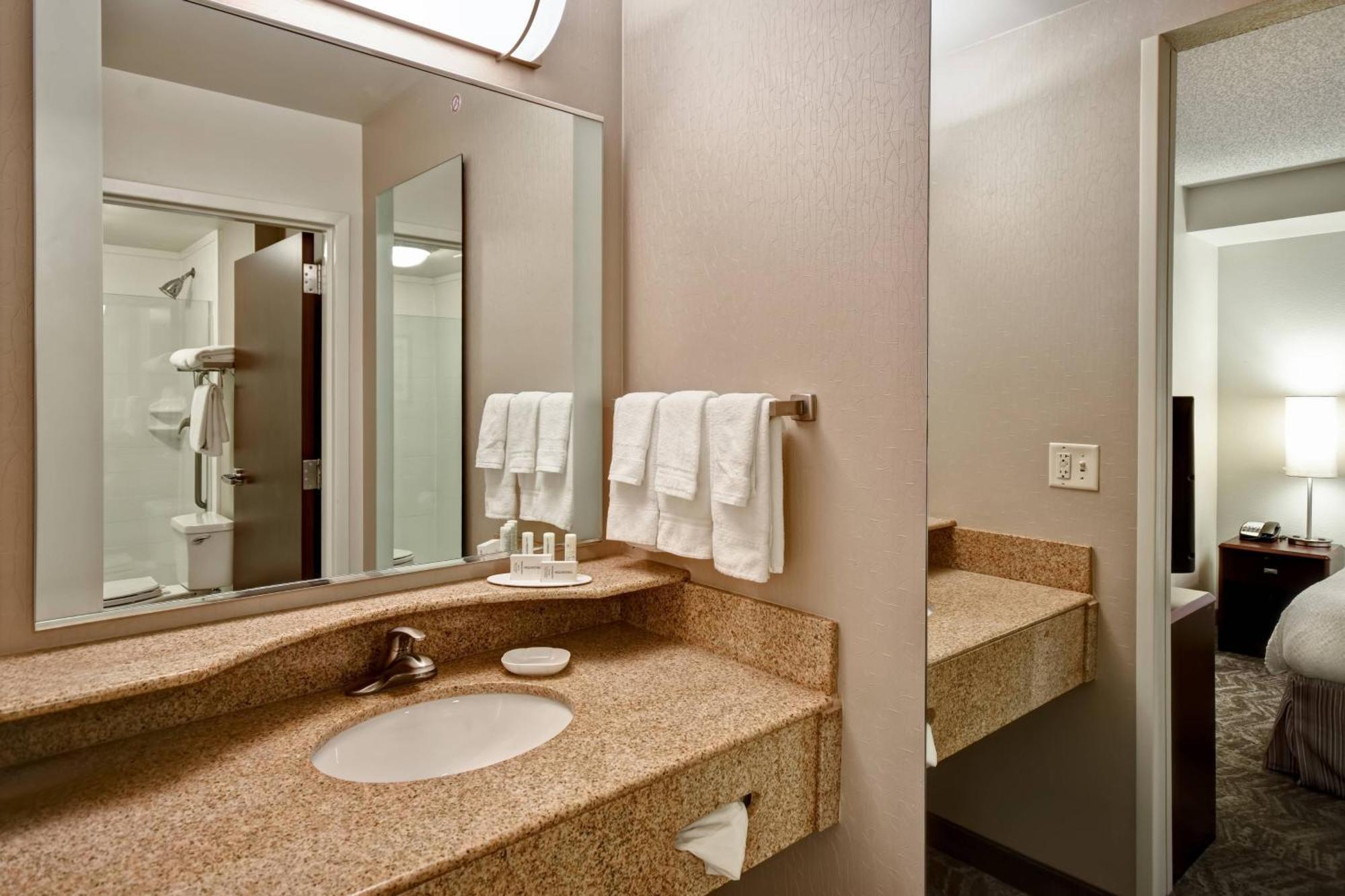 Springhill Suites Louisville Airport Exteriör bild