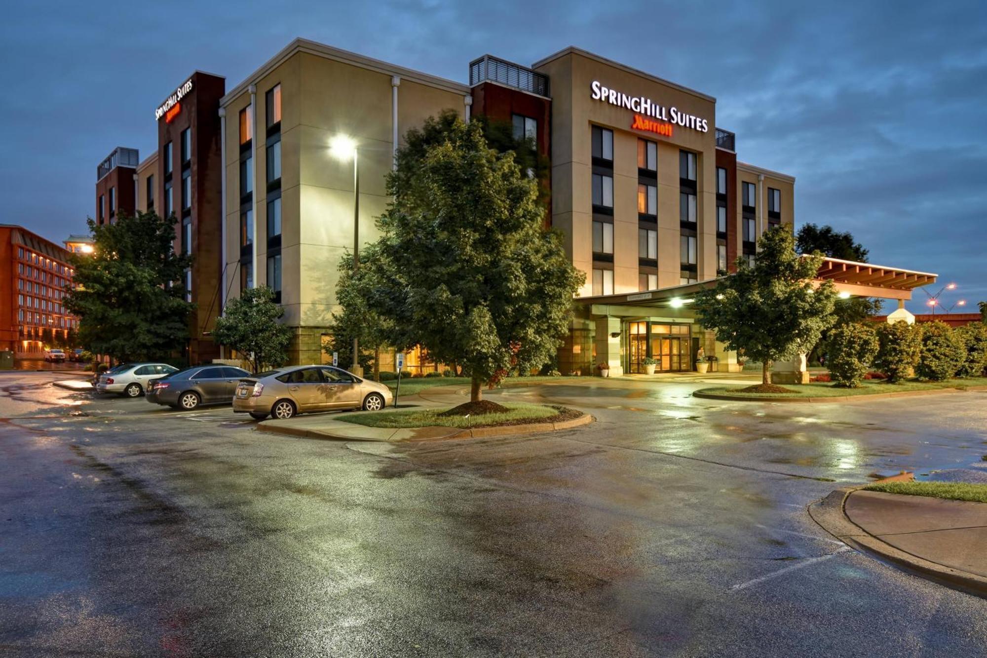 Springhill Suites Louisville Airport Exteriör bild