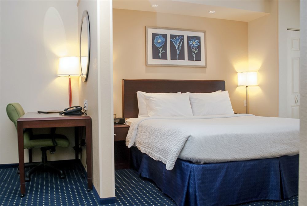 Springhill Suites Louisville Airport Exteriör bild