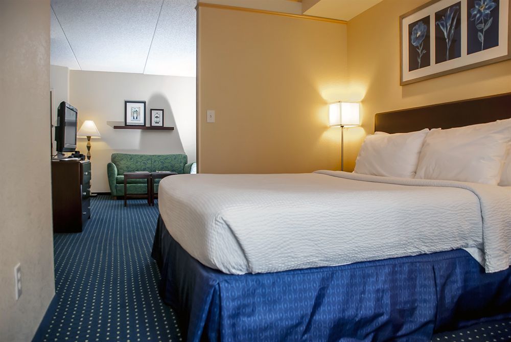 Springhill Suites Louisville Airport Exteriör bild